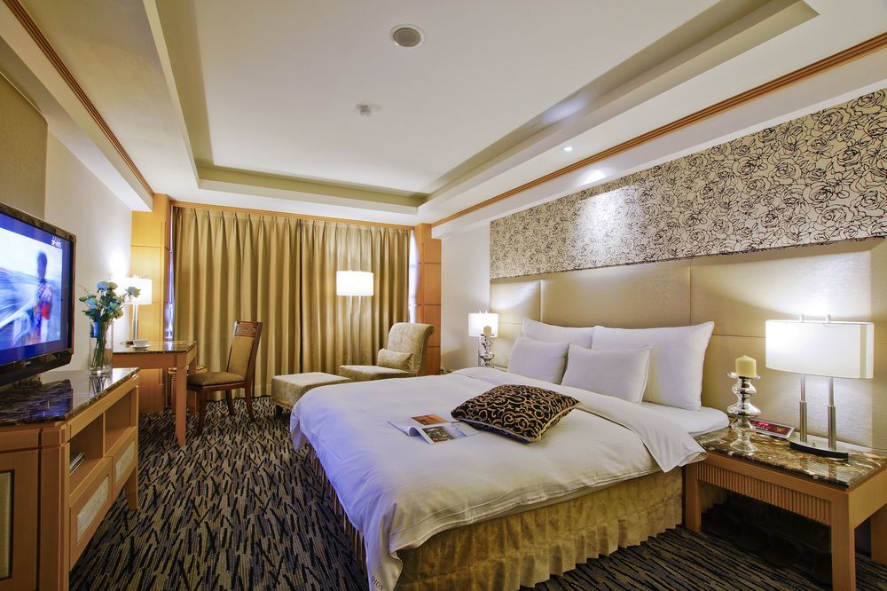 Hotel Dion Taizhong Zewnętrze zdjęcie