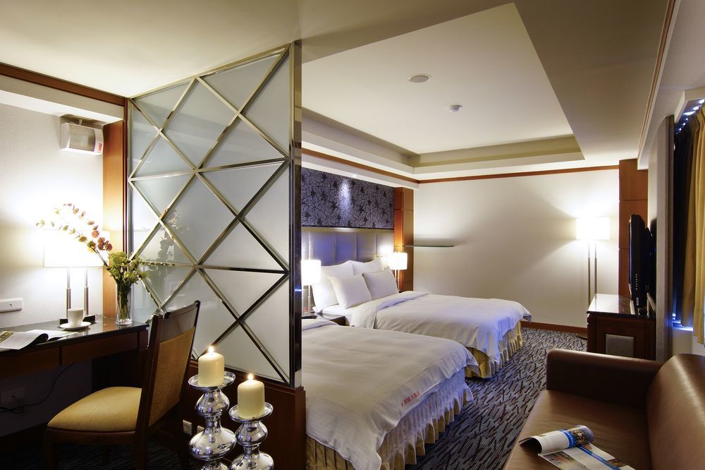 Hotel Dion Taizhong Zewnętrze zdjęcie